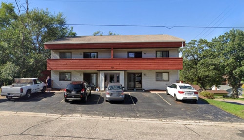 Building Photo - 1045 Oak St