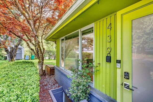 Foto del edificio - 439 Brien Dr SE