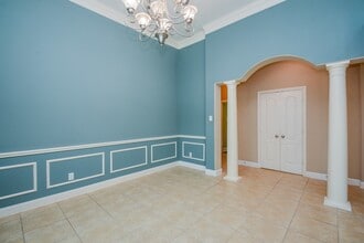 Building Photo - 11812 Sea Shadow Bend