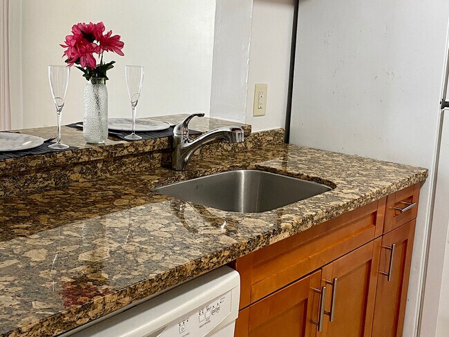 Foto del edificio - 9733 Westview Dr