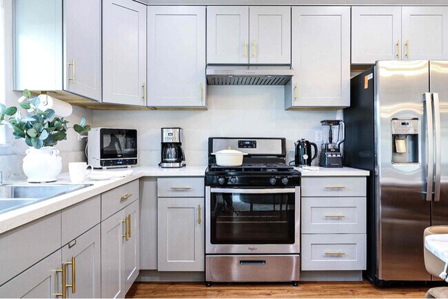 Foto del edificio - 8538 Cedar St
