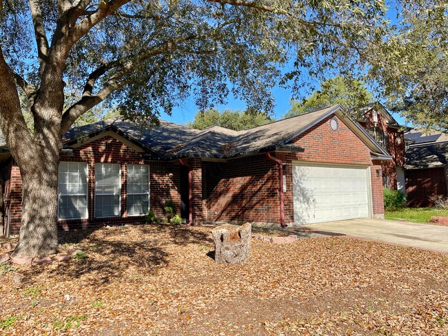Foto del edificio - Elegant 3 Bedroom Home Near Medical Center in Northwest San Antonio