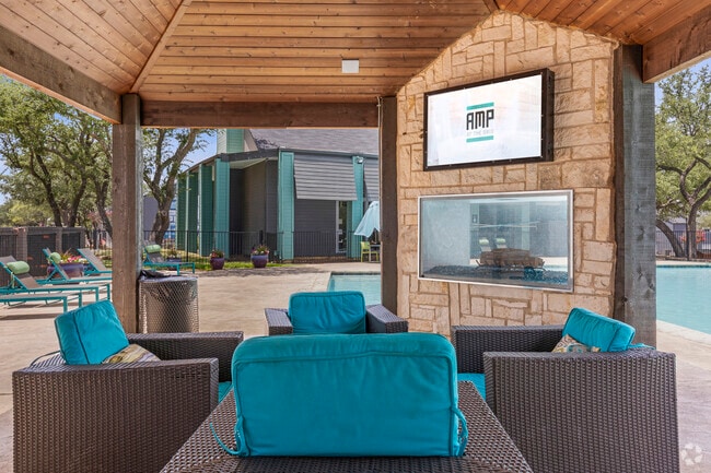 Poolside Cabana - AMP @ The Grid