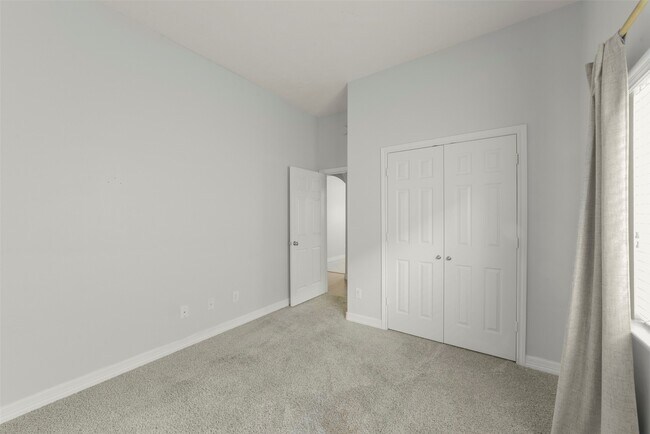 Building Photo - 15911 Pleasant Green Cir