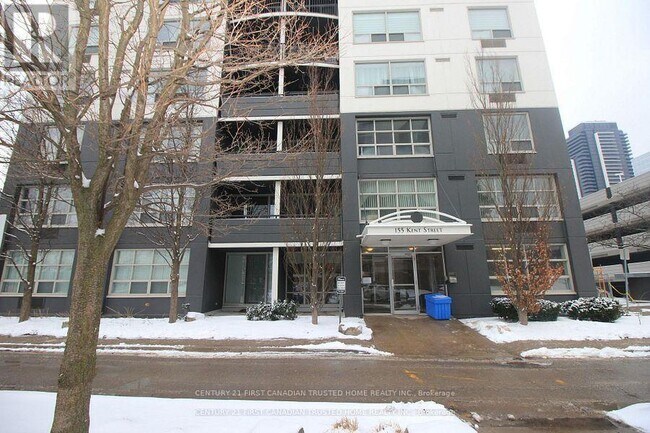 Photo du bâtiment - 155 Kent St