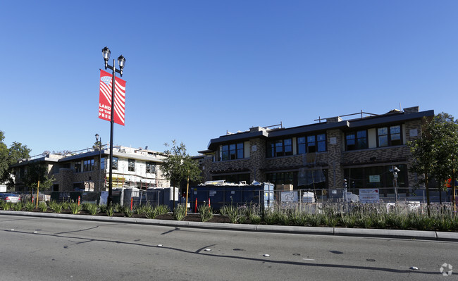 Foto del edificio - Merrill Gardens at Lafayette