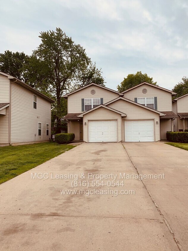Foto principal - 707-709 SE Summit Ave