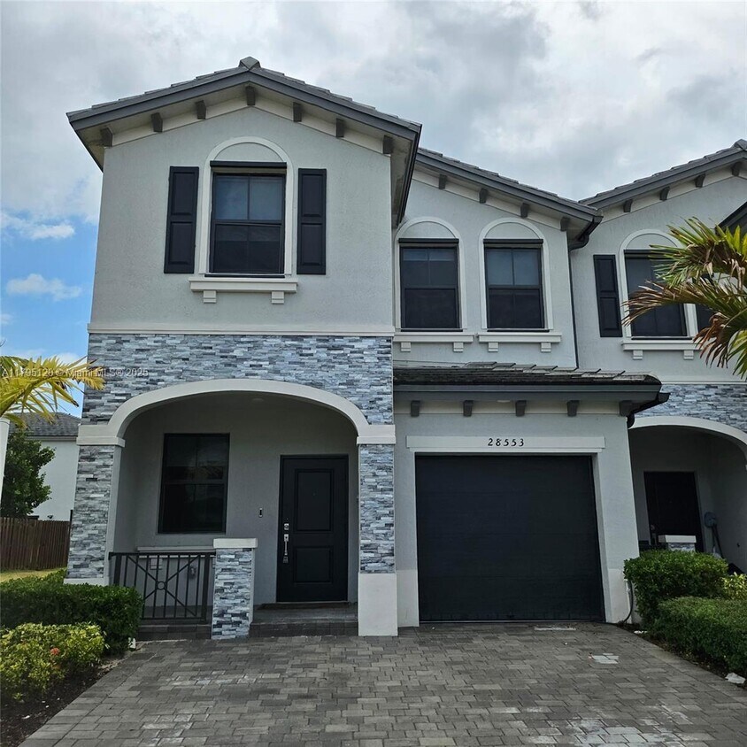 Foto principal - 28553 SW 134th Ct
