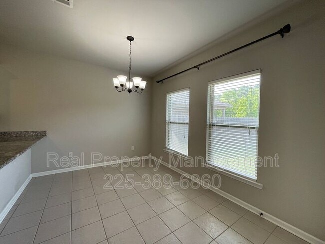 Building Photo - 23149 Arcwood Dr