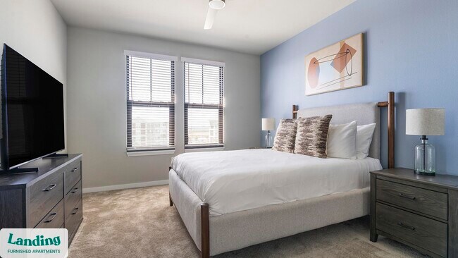 Building Photo - 6850 Foxtail Palm Wy