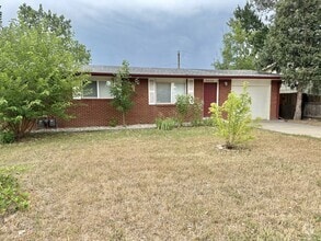 Building Photo - 5008 S Iowa Ave