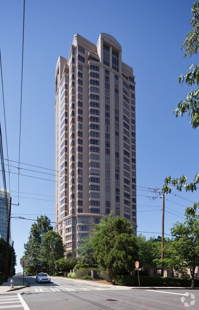 The Oaks at Buckhead