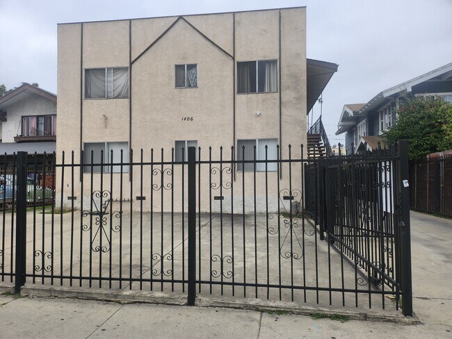 Building Photo - 1406 Crenshaw Blvd