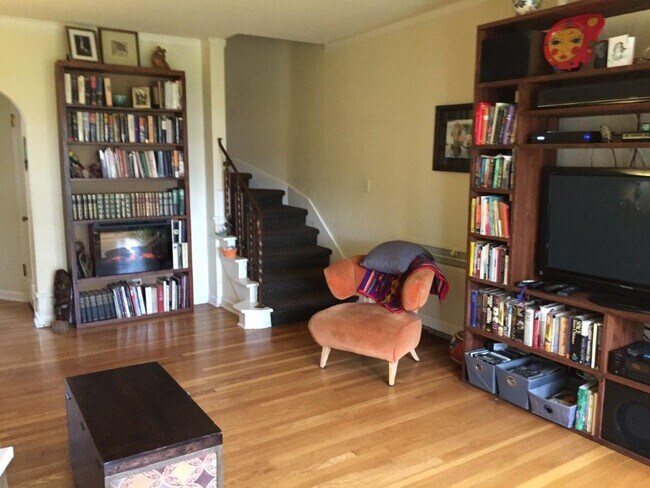 Foto del edificio - 4353 NE Halsey St