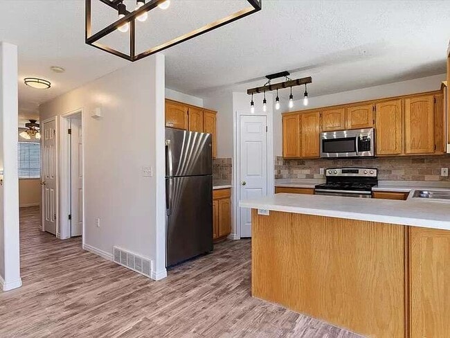 Foto del edificio - 619 W 2300 S