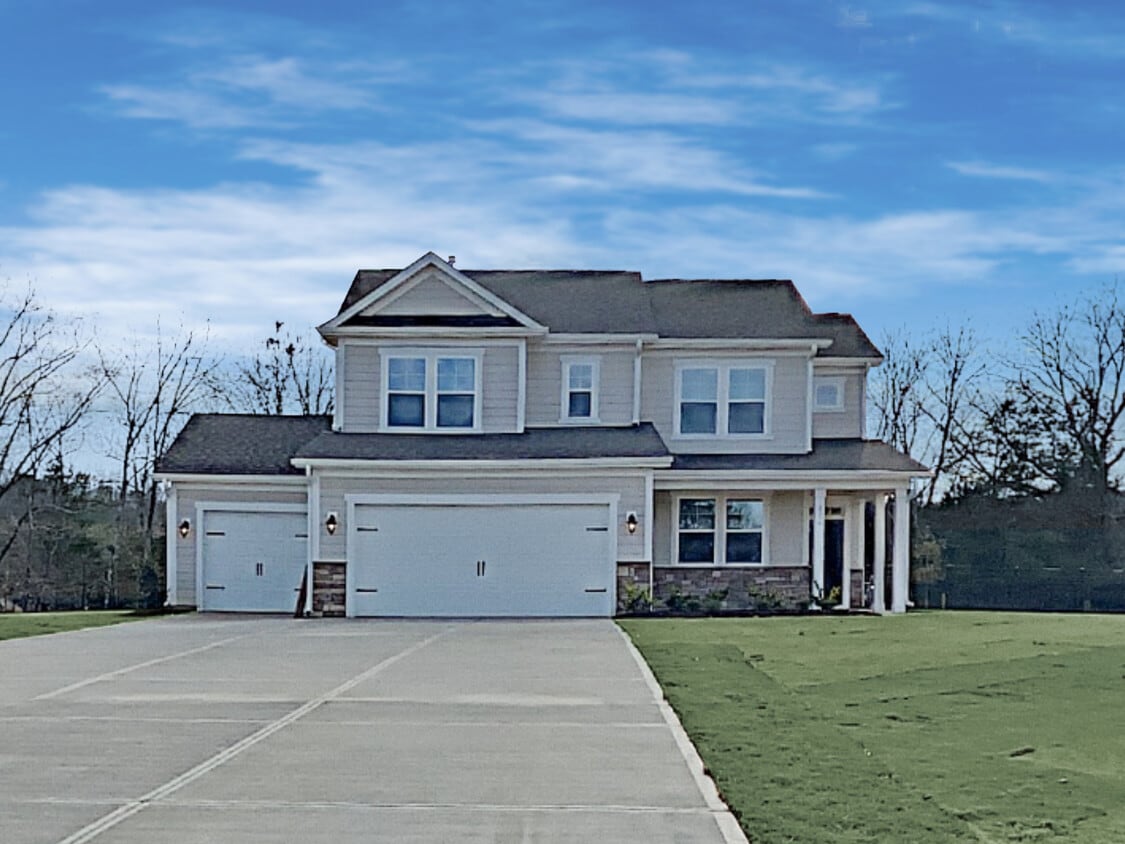 216 Glenwood Drive House Rental in Marvin, NC