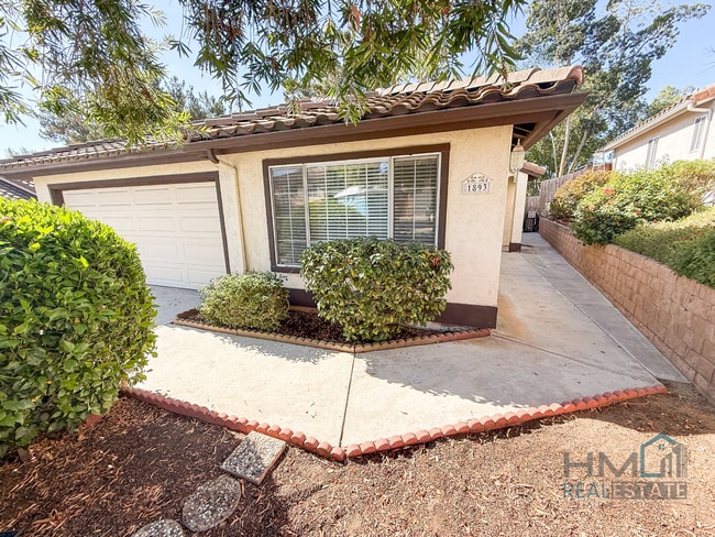 Building Photo - 2 Bed, 2 Bath Rental Home in Silverado Gat...