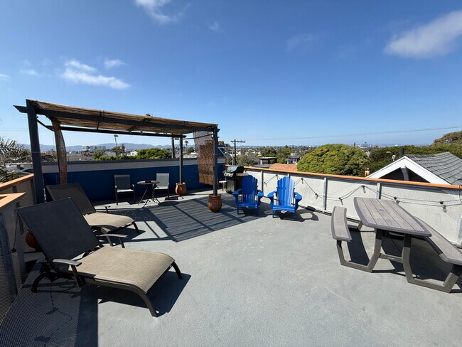 Foto del edificio - 41 Clubhouse Ave