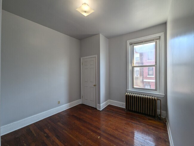 Foto del edificio - 1550 S 15th St