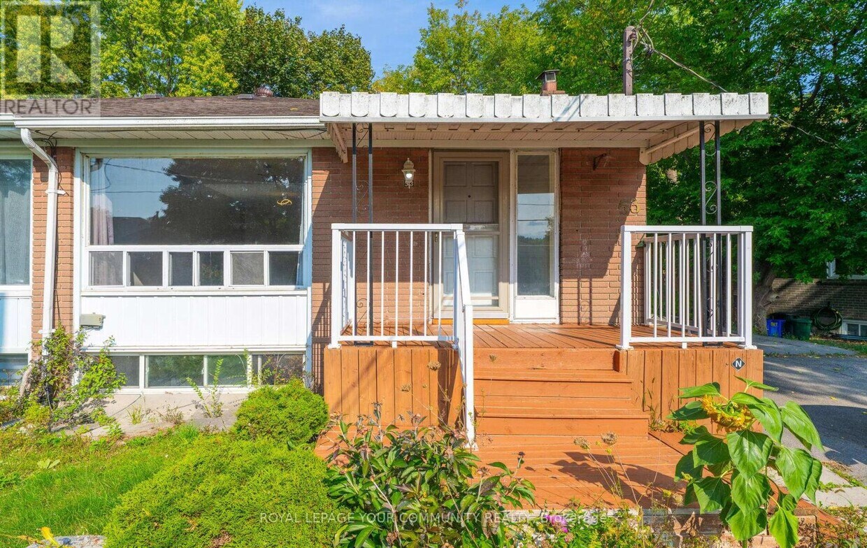 Photo principale - 53 Newbury Dr