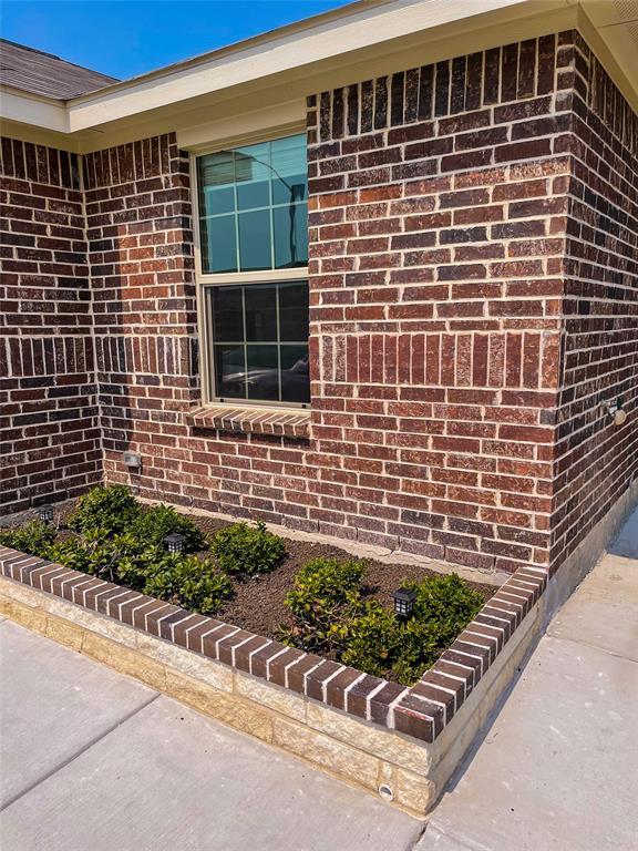 Building Photo - 5804 Honey Creek St