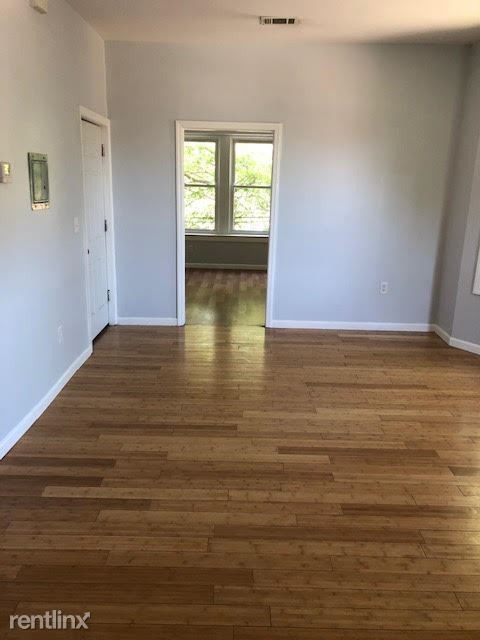 Building Photo - 3 br, 1 bath House - 96 Dayton St