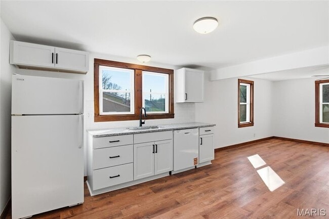 Building Photo - 921 Vine St