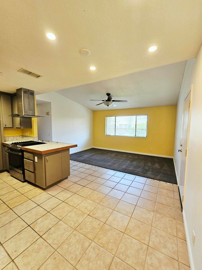 Foto del edificio - 31200 Landau Blvd