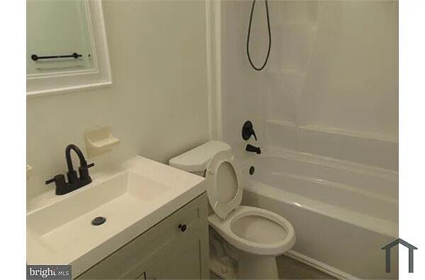 Photo - 24 Hopewell Ln Townhome