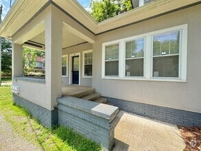 Building Photo - 638 W Front St