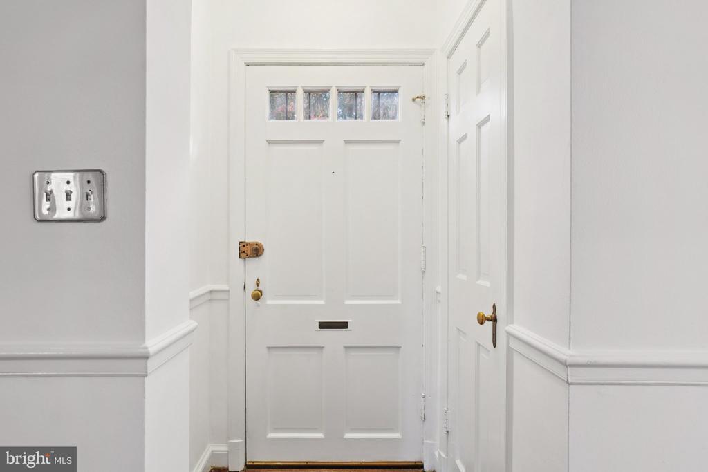 Foto principal - 5008 44th St NW