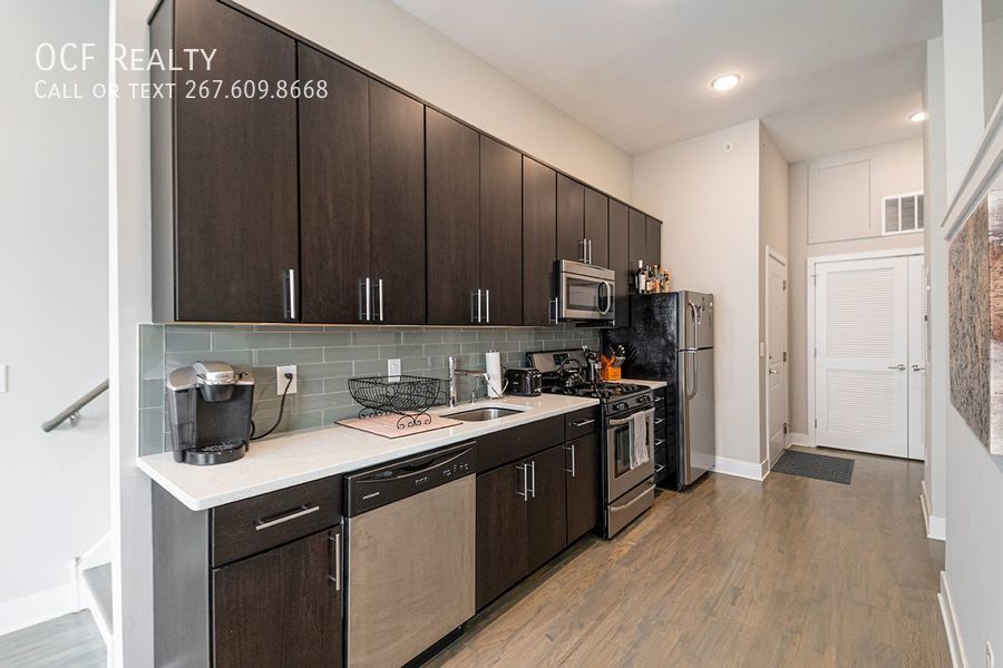 Foto principal - 1607 Catharine St