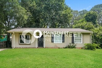 Building Photo - 5372 Tracey Dr