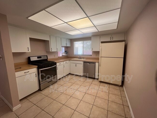 Foto del edificio - 656 Boniview Ln