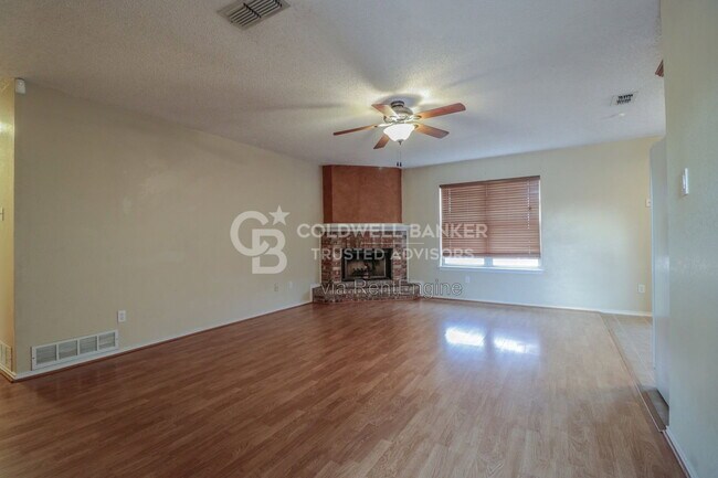 Foto del edificio - 801 Ironton Dr