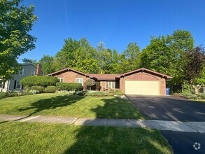 Building Photo - 809 Overlook Dr