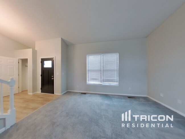 Foto del edificio - 15892 W 157th Terrace