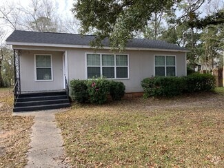 Building Photo - 1600 E Martin Dr