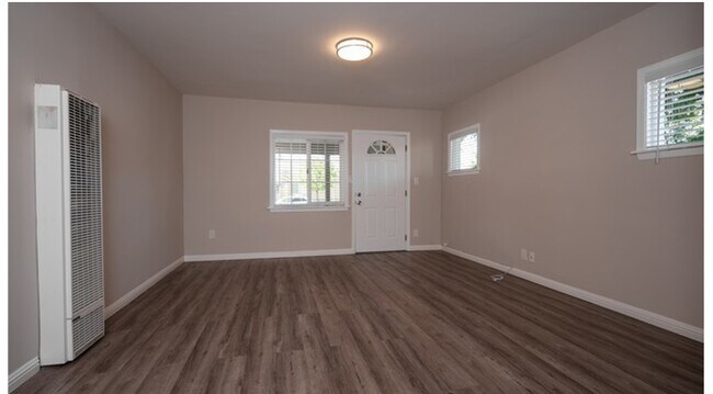 Foto del edificio - 2707 Marlborough Ave