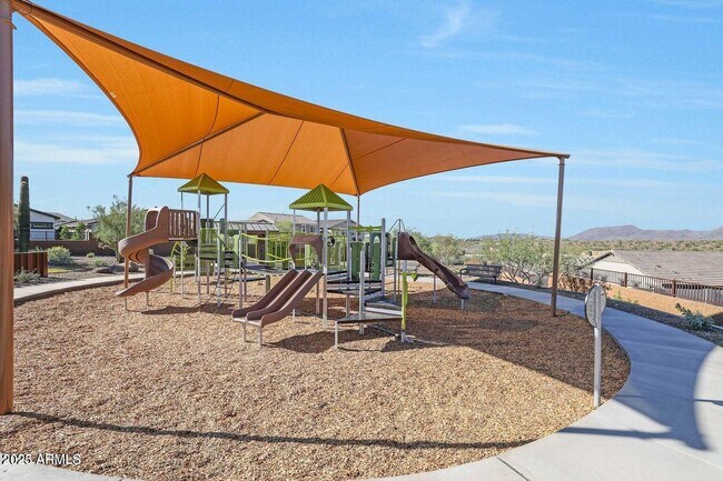 Foto del edificio - 4347 W Bradshaw Creek Ln