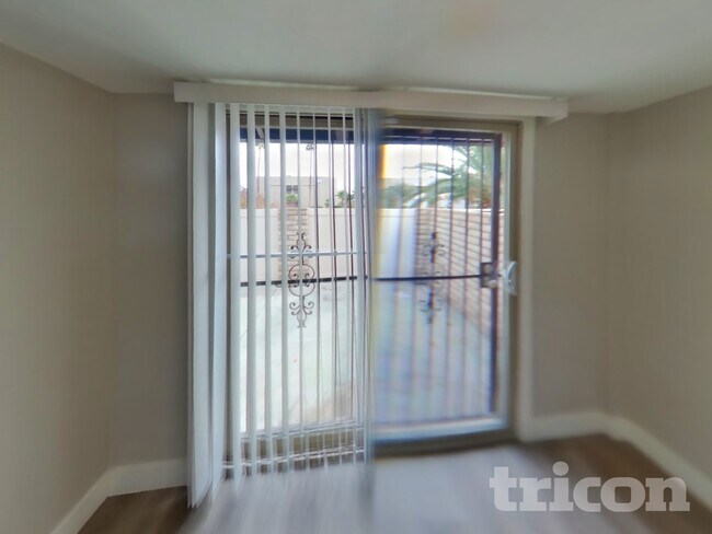 Foto del edificio - 3181 Arville St