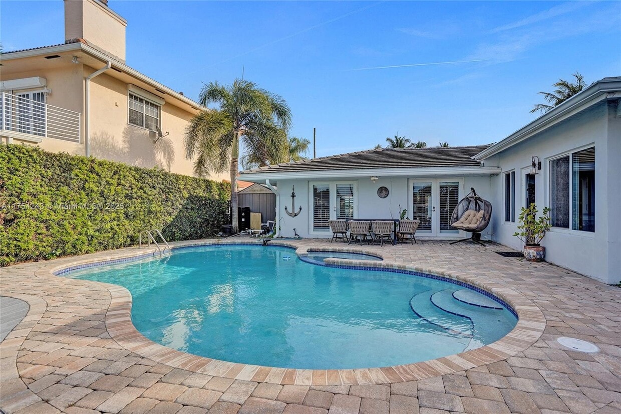 Photo - 2661 NE 22nd Ct (Pompano Beach, FL)