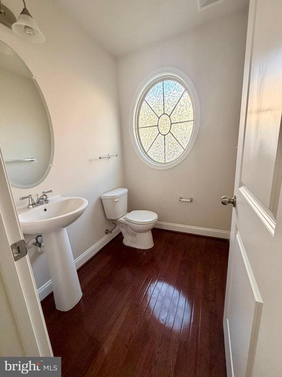 Foto del edificio - 4502 Potomac Highlands Cir