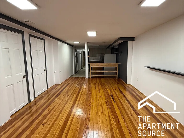 Foto principal - 3318 W Pierce Ave