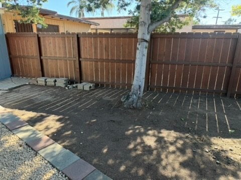 Foto del edificio - 3461 N Mountain View Dr