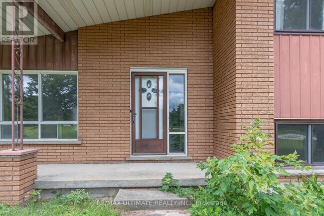 Building Photo - 321 Warrington Rd