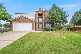 Building Photo - 2504 Deer Run Ct