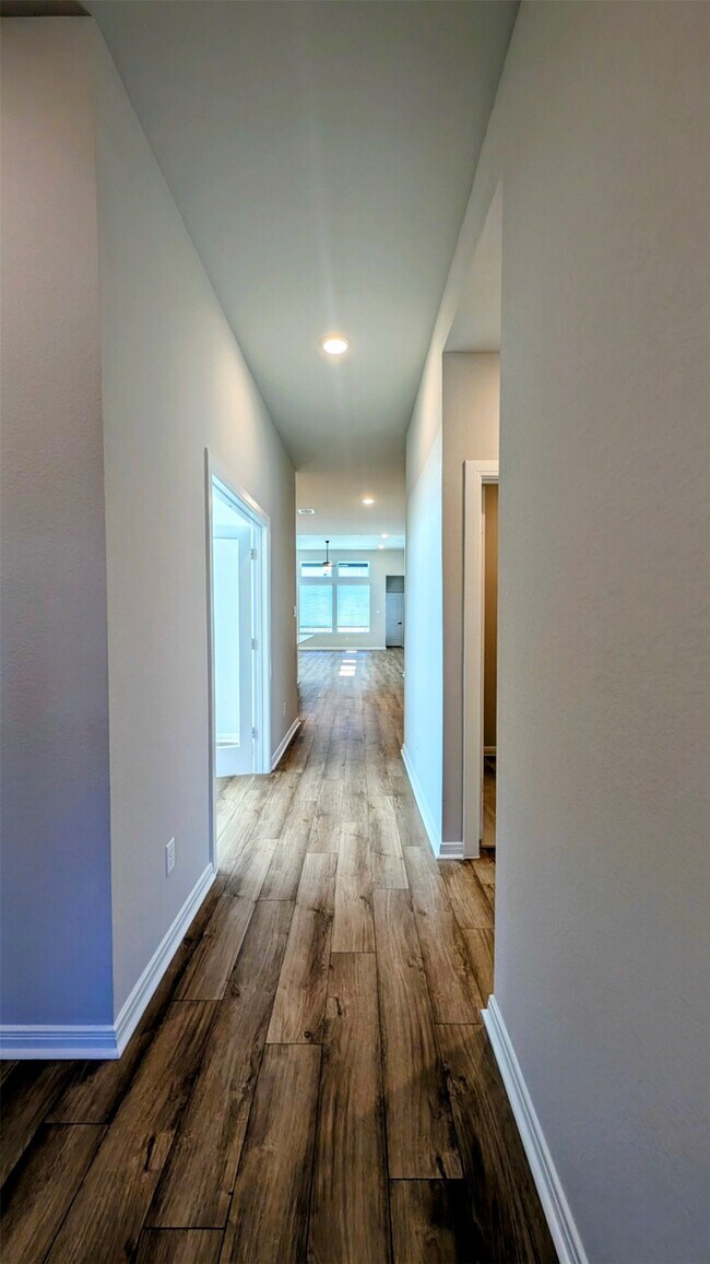 Foto del edificio - 31814 Blossom Ln