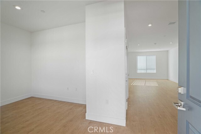 Foto del edificio - 8750 Sepulveda Blvd