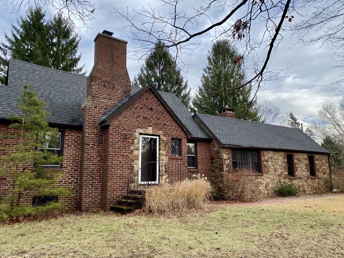 Front of House - 58 Renshaw Rd